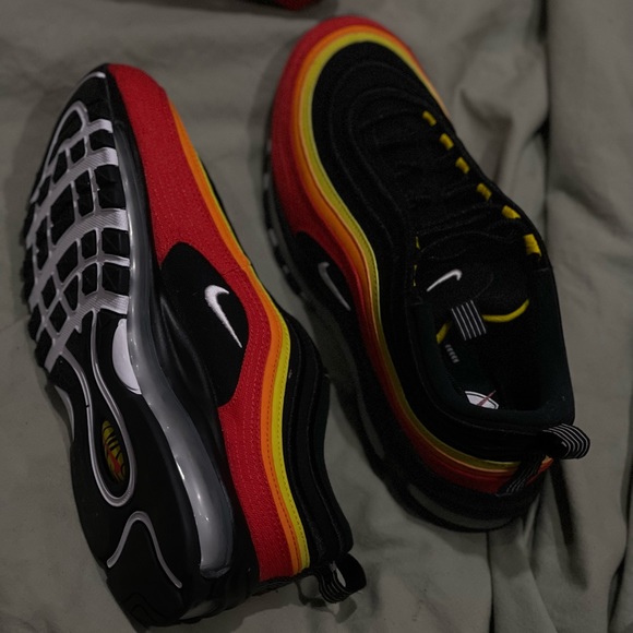 Nike Air Max 97 Black Chile Red Magma Orange - Picture 4 of 4